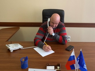 Николай Островский провел дистанционный прием граждан